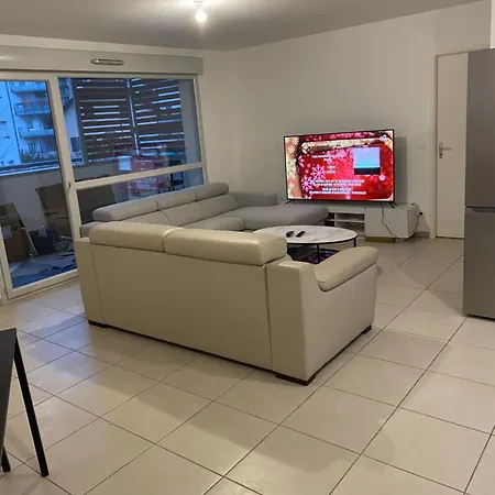 Le Cedrus Apartamento Annemasse